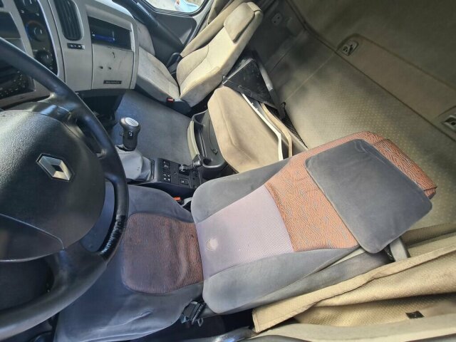 RENAULT (F) Premium