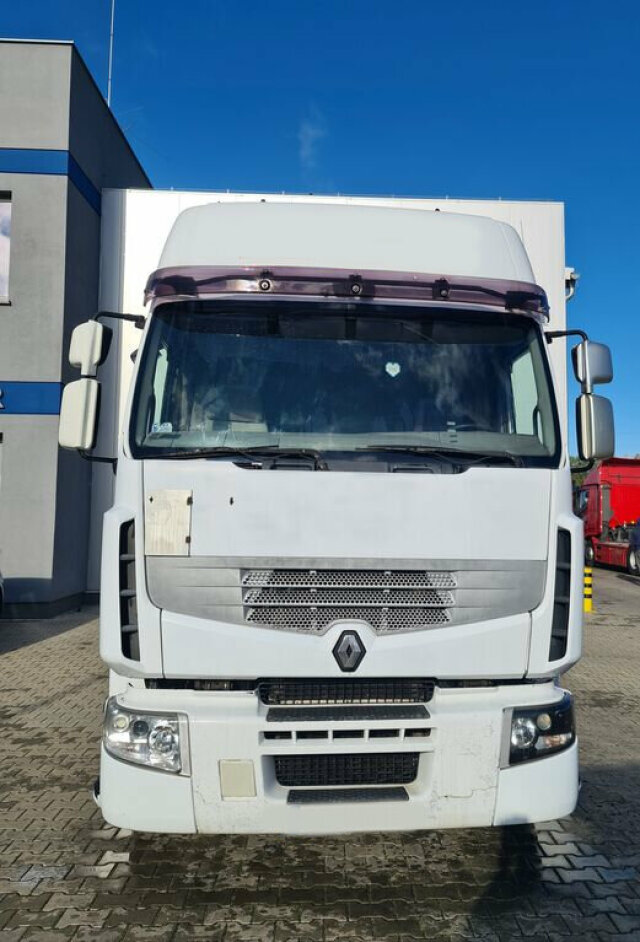 RENAULT (F) Premium