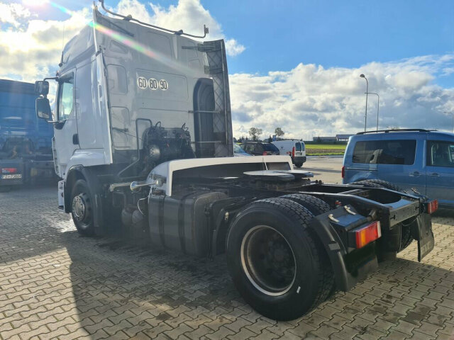 RENAULT (F) Premium