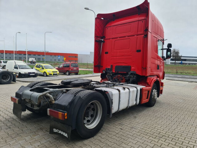 SCANIA 124R