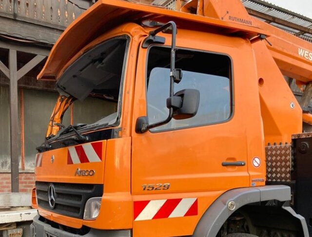 DAIMLER-BENZ Atego