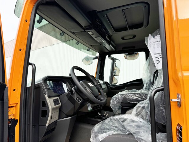 DAIMLER-BENZ -