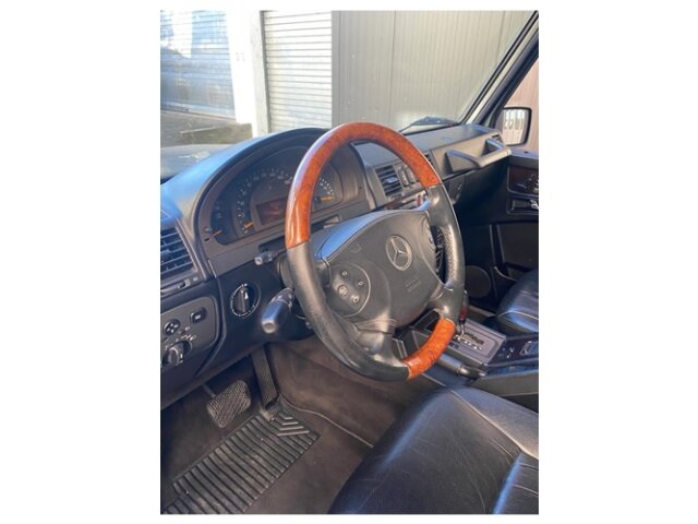 MERCEDES-BENZ G 400