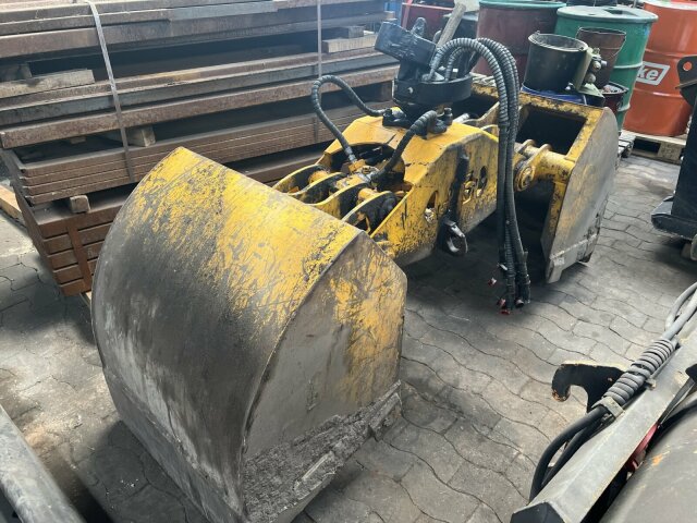 DAF (NL) AT 85