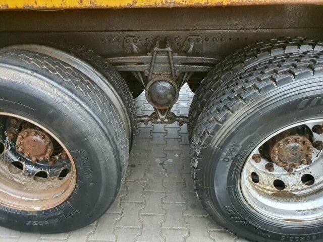 VOLVO (B) FL