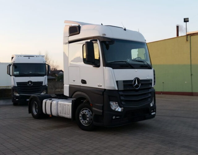 MERCEDES-BENZ Actros