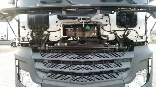 MERCEDES-BENZ Actros