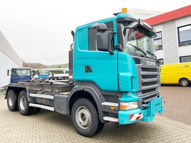 SCANIA (S) R
