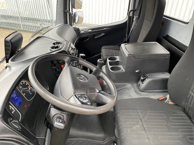 DAIMLER-BENZ Atego