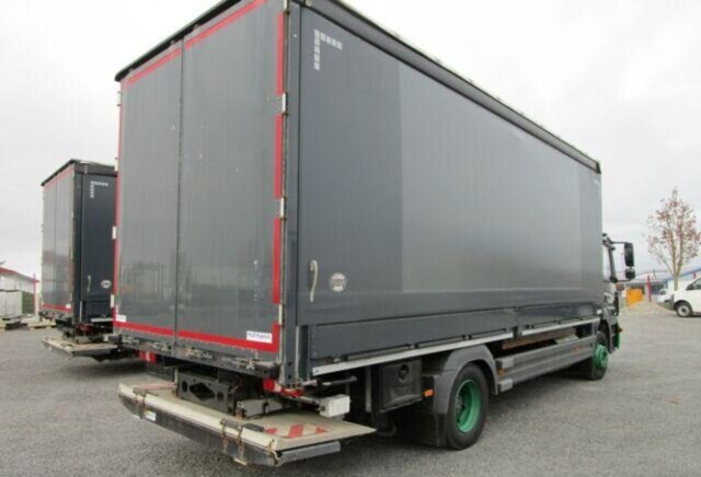 DAIMLER-BENZ Atego