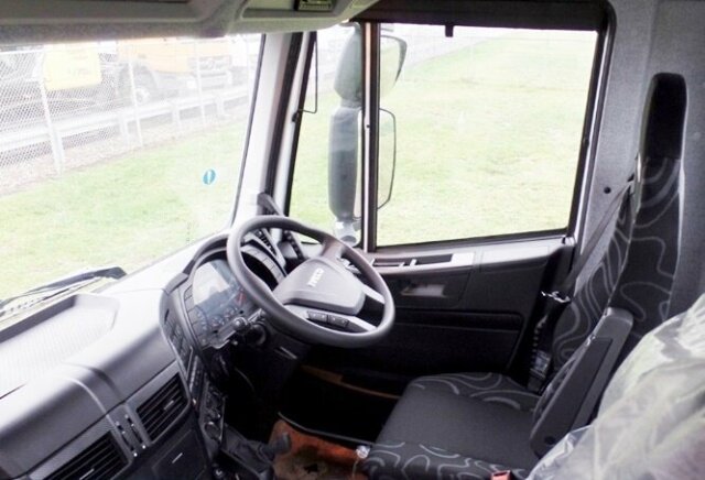 IVECO-MAGIRUS Trakker