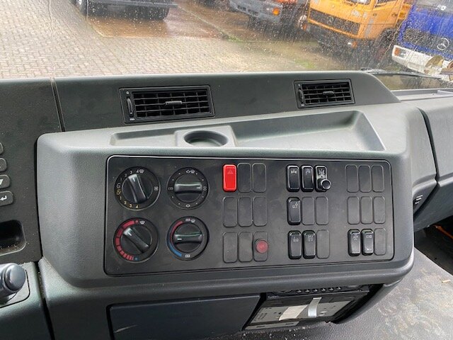 DAIMLER-BENZ Actros