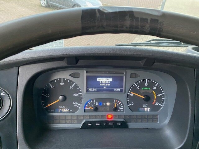DAIMLER-BENZ Atego