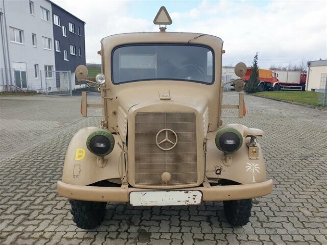 DAIMLERBENZL1500SLKWinBovenden_Detailansicht_45265 Gassmann