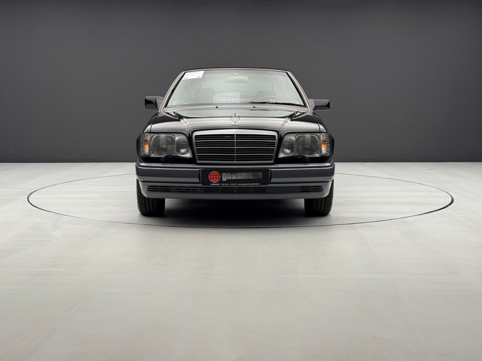 1/24 Fujimi 12456 maquette Mercedes-Benz E320 (429) - Modélisme