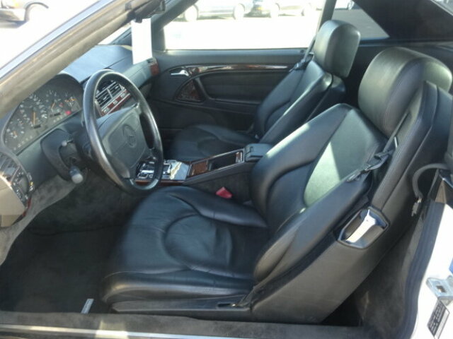 Mercedes-Benz SL 320