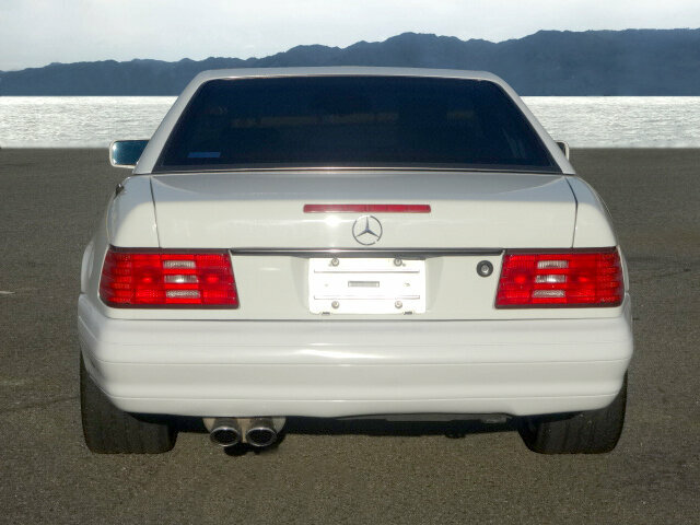 Mercedes-Benz SL 320