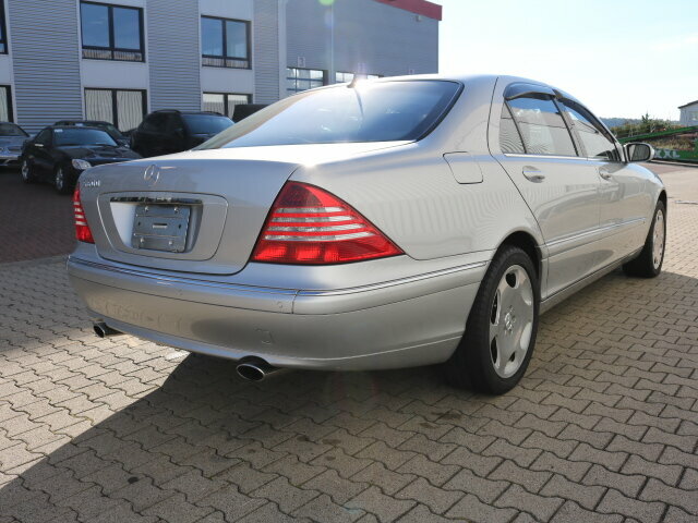 Mercedes-Benz S 600
