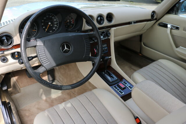Mercedes-Benz 450