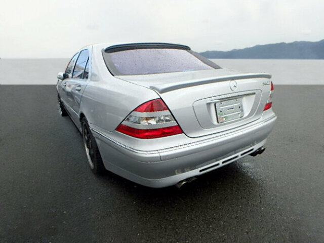 Mercedes-Benz S 600