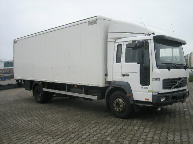 Volvo FL