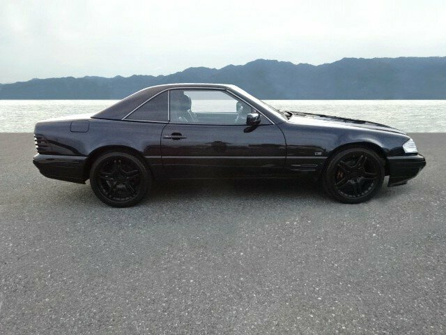 Mercedes-Benz SL 320