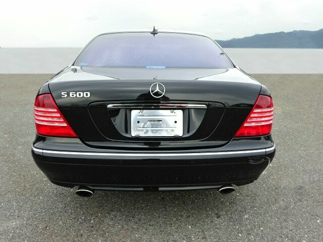 Mercedes-Benz S 600