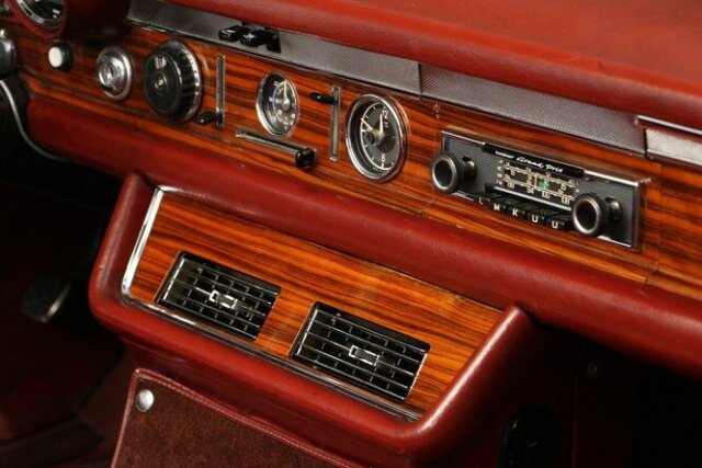 Mercedes-Benz 600