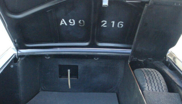 Mercedes-Benz 600