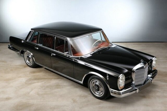 Mercedes-Benz 600