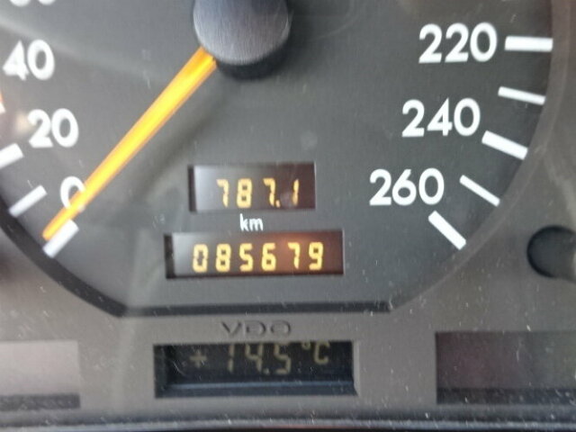 Mercedes-Benz SL 320