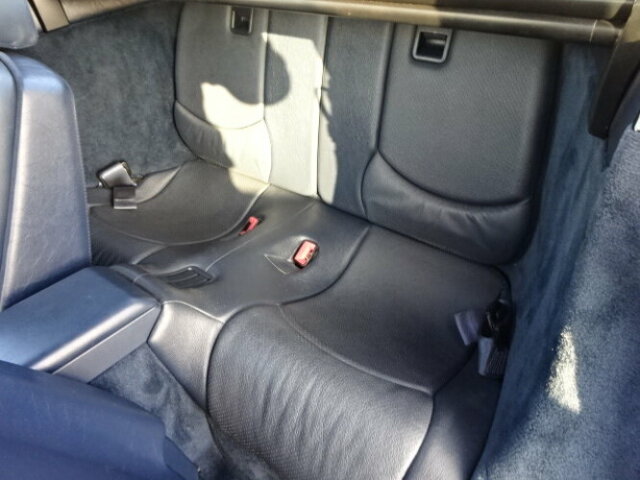 Mercedes-Benz SL 320