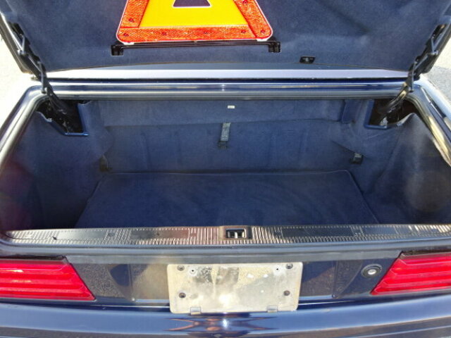 Mercedes-Benz SL 320