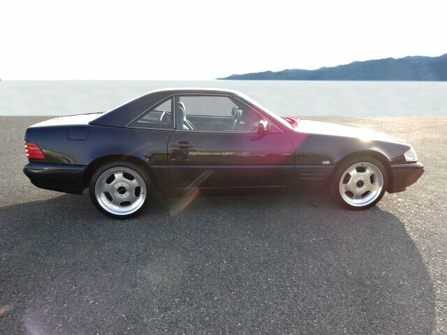 Mercedes-Benz SL 320