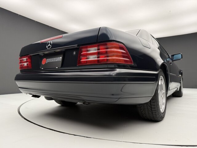 Mercedes-Benz SL 320