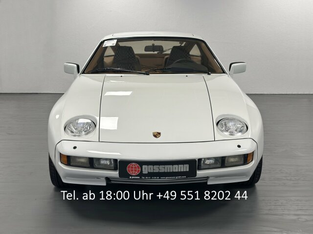 Porsche 928