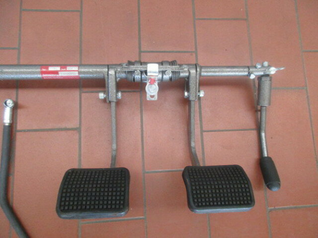 SCHRÖTTLE GERÄTEBAU Doppelbedienung