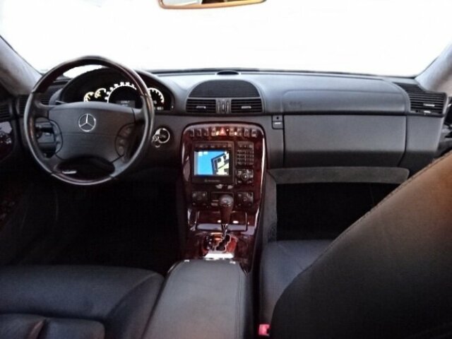 Mercedes-Benz CL 600