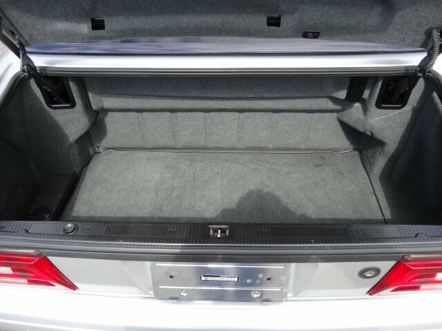 Mercedes-Benz SL 320