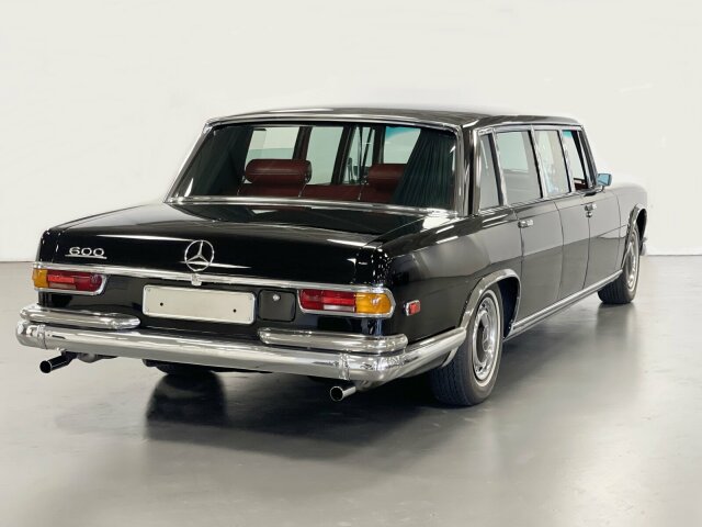 Mercedes-Benz 600