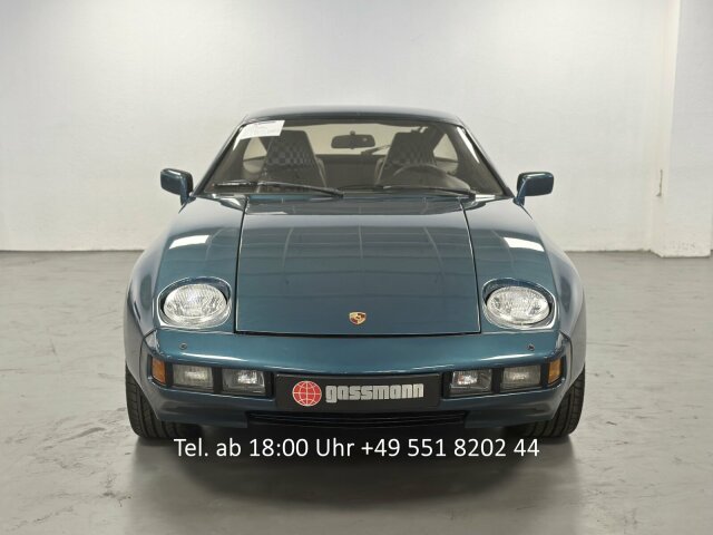 Porsche 928