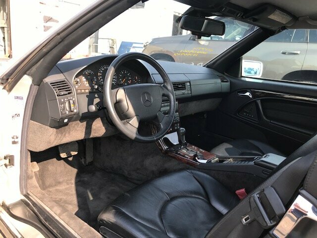 Mercedes-Benz SL 320