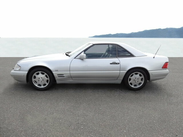Mercedes-Benz SL 320