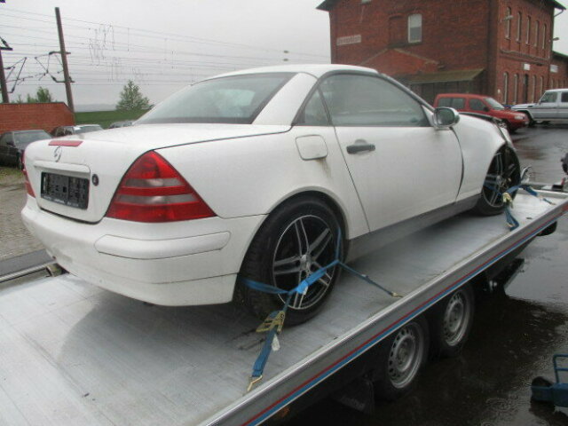Mercedes-Benz SLK 200