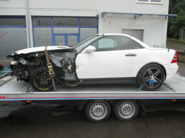 Mercedes-Benz SLK 200