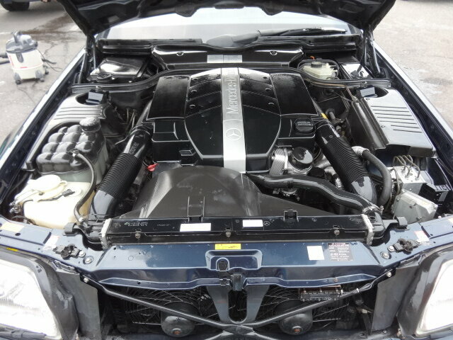 Mercedes-Benz SL 320