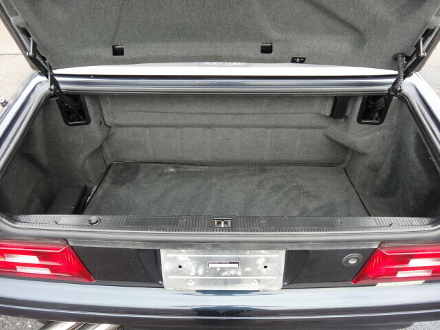 Mercedes-Benz SL 320