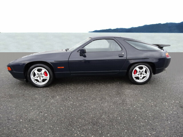 Porsche 928
