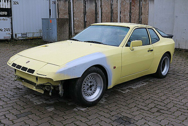 Porsche 924