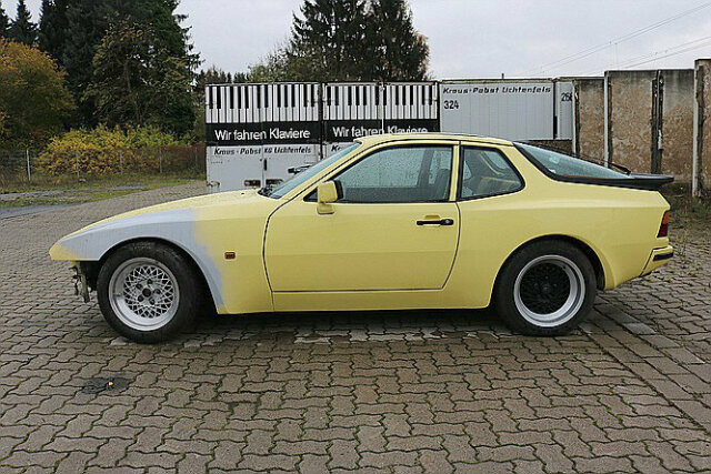 Porsche 924